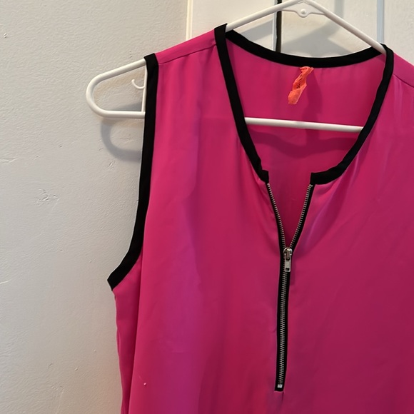 Tank - Picture 2 of 2